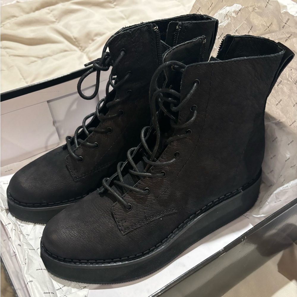 Dolce Vita Adyson Boots in Black Nubuck 7.5 NWOT